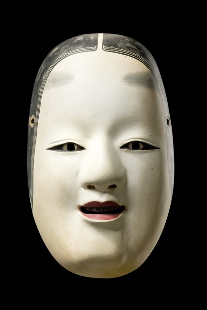 Theatre mask "nô" of a beautiful young maiden "zo-onna", beginning of the 20th century, Japan, Size: H: 21,5 cm (H: 8.5 inch), ID: 3053222