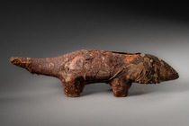 Sculpture zoomorphe "mugugundu", R. D. Congo, Lega, Taille: H: 9 cm, L: 33 cm (H: 3.5 inch, L: 13.0 inch), ID: 3053200 - 2/5