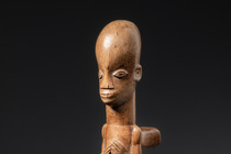 Anthropomorphic ritual implement, D. R. Congo, Mangbetu, Size: H: 4,5 cm, L: 20,5 cm (H: 1.8 inch, L: 8.1 inch), ID: 3053203 - 5/7