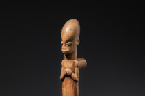 Anthropomorphic ritual implement, D. R. Congo, Mangbetu, Size: H: 4,5 cm, L: 20,5 cm (H: 1.8 inch, L: 8.1 inch), ID: 3053203 - 7/7