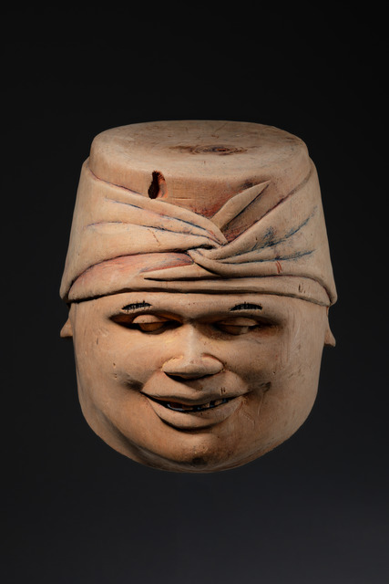 Helmet mask, Mozambique, Makonde, Size: H: 11 cm (H: 4.3 inch), ID: 3053228