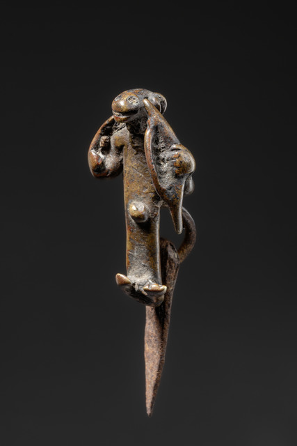 Figure of a hunter, Burkina Faso, Lobi, Size: H: 6 cm (H: 2.4 inch), ID: 3053207