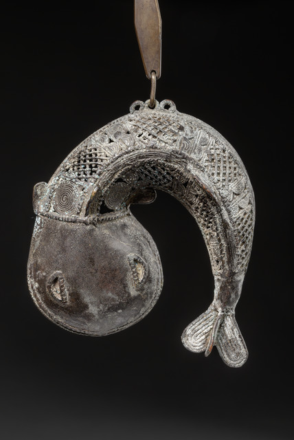 Choker necklace with large catfish pendant, Ghana, Akan, ID: 3053212