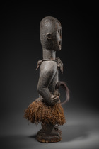 Figure anthropomorphe expressive, Côte d'Ivoire, Baoulé, Taille: H: 64,5 cm (H: 25.4 inch), ID: 3053225 - 3/6