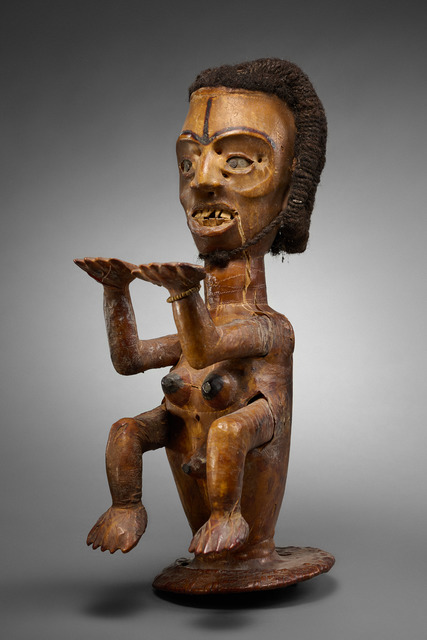 Headdress with puppet figure, Cameroon, Anyang, Size: H: 39 cm (H: 15.4 inch), ID: 3053160