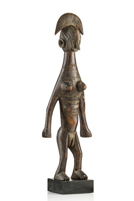 Standing female figure "jo nyeleni", Mali, Bamana, Size: H: 51,5 cm (H: 20.3 inch), ID: 3053162