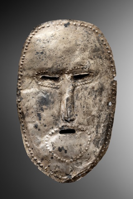 Burial mask, ca. 10th - 11th century, Russian Federation, Perm Cis-Ural, Magyars, Size: H: 18 cm (H: 7.1 inch), ID: 3053193
