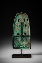 Amulet with mythical figure, ca. 7th - 8th century, Russian Federation, Perm Krai, Cherdynsky (Cherdyn) District, Size: H: 16,5 cm (H: 6.5 inch), ID: 3053199 - 3/4