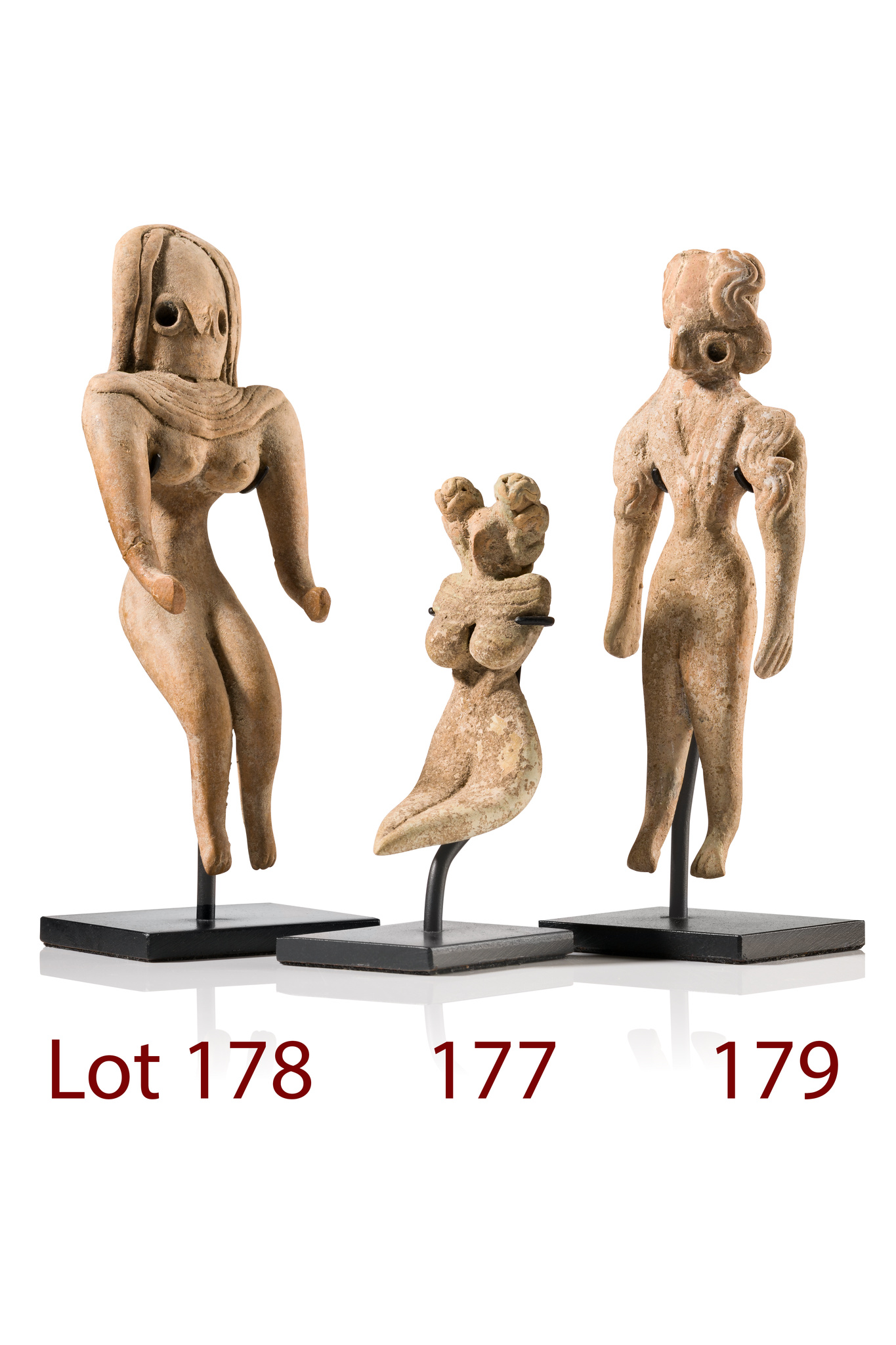 Idole féminine, période VII, vers 2800–2600 av. J.-C., Pakistan, Vallée de l'Indus, Mehrgarh, Taille: H: 11,2 cm (H: 4.4 inch), ID: 3053276