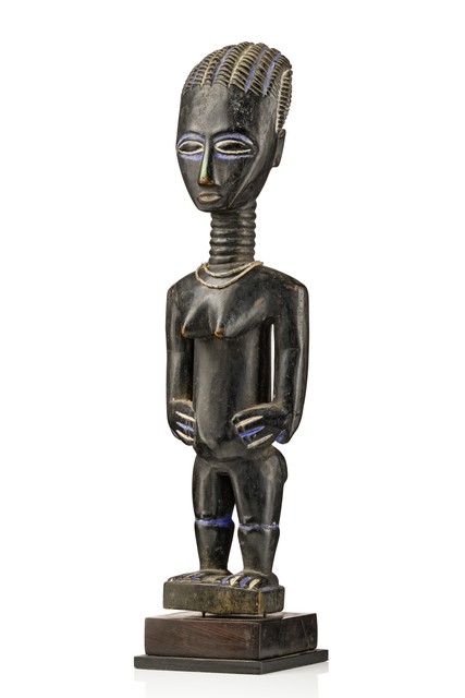 Standing female figure, Côte d'Ivoire, Kulango, Size: H: 37 cm (H: 14.6 inch), ID: 3053198
