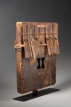 Lamellophone "sanza", Cameroon Grassfields, Bamum, Size: M: 43 cm x 35 cm (M: 16.9 inch x 13.8 inch), ID: 3053285 - 3/4