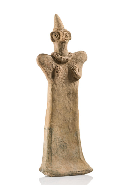 Weibliches Idol "Astarte" mit Vogelgesicht, ca. 2000 v.Chr., Syrien, Größe: H: 19 cm (H: 7.5 inch), ID: 3053265