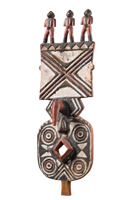 Brettmaske mit figuraler Bekrönung, Burkina Faso, Bwa, Größe: H: 90 cm (H: 35.4 inch), ID: 3053239
