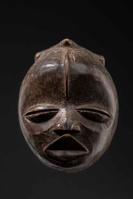 Mask, Côte d'Ivoire, Wobé / Wé, Size: H: 23 cm (H: 9.1 inch), ID: 3053410