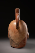 Récipient à tête-portrait, Moche II–III, vers 200–450 apr. J.-C., Pérou, Moche, Taille: H: 25 cm (H: 9.8 inch), ID: 3053296 - 4/6