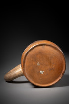 Récipient à goulot en étrier, Moche III–IV, vers 300–500 av. J.-C., Pérou, Moche, Taille: H: 23 cm (H: 9.1 inch), ID: 3053512 - 6/6