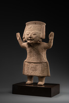 Standing figure "cara sonriente", Late Classic, ca. 600 - 900 AD, Mexico, Veracruz, Size: H: 38 cm (H: 15.0 inch), ID: 3053308 - 2/5