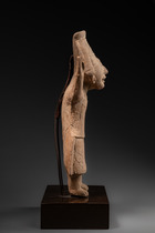 Standing figure "cara sonriente", Late Classic, ca. 600 - 900 AD, Mexico, Veracruz, Size: H: 38 cm (H: 15.0 inch), ID: 3053308 - 3/5