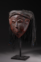 Weibliche Ahnengeistmaske "mwana phwevo", Sambia, Luvale / Luchazi, Größe: H: 21 cm (H: 8.3 inch), ID: 3053526 - 2/5