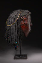 Weibliche Ahnengeistmaske "mwana phwevo", Sambia, Luvale / Luchazi, Größe: H: 21 cm (H: 8.3 inch), ID: 3053526 - 3/5