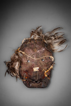 Anthropomorphe Gesichtsmaske der "bwami"- Gesellschaft, D. R. Kongo, Lega, Größe: H: 16 cm (H: 6.3 inch), ID: 3053360 - 4/4