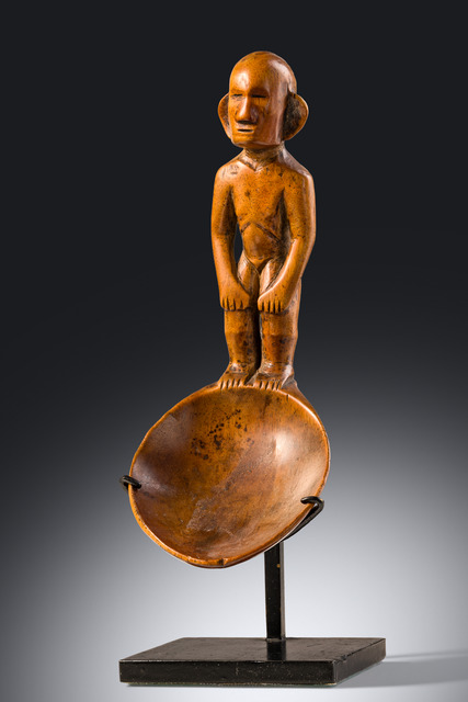 Cuillère sculptée à décor figuratif, Philippines - Ifugao, Taille: H: 14,5 cm (H: 5.7 inch), ID: 3053436