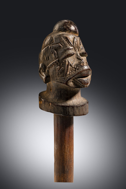 Kalebassenstöpsel "mtete", Mosambik, Makonde, Größe: H: 17 cm (without base) (H: 6.7 inch (without base)), ID: 3053577