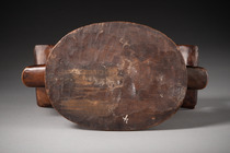 Anthropomorphic neckrest, D. R. Congo, Mbala, Size: H: 14,5 cm, L: 19,5 cm (H: 5.7 inch, L: 7.7 inch), ID: 3053582 - 4/7