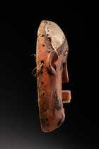 Weibliche Maske mit Lippenpflock, Tansania, Makonde, Größe: H: 23,5 cm (H: 9.3 inch), ID: 3053580 - 2/5