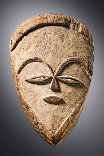 Ahnengeistmaske "moghondzi", Gabun, Vuvi, Größe: H: 29 cm (H: 11.4 inch), ID: 3053570
