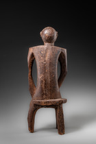 Sitzende männliche Figur, Tansania, Nyamwesi, Größe: H: 58 cm (H: 22.8 inch), ID: 3053562 - 5/9