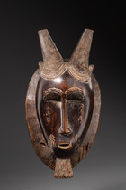 Masque à cornes " kpan ", Côte d'Ivoire, Baoulé, Taille: H: 34,5 cm (H: 13.6 inch), ID: 3053545 - 6/6