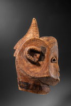 Masque-heaume à cornes " ngontang ", Gabon, Fang, Taille: H: 47,5 cm (H: 18.7 inch), ID: 3053560 - 3/5