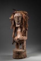 Große männliche Fetischfigur "nkisi", D. R. Kongo, Songe, Lomami-Becken und Provinz, Größe: H: 70 cm (H: 27.6 inch), ID: 3053558 - 2/6