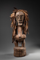 Große männliche Fetischfigur "nkisi", D. R. Kongo, Songe, Lomami-Becken und Provinz, Größe: H: 70 cm (H: 27.6 inch), ID: 3053558 - 5/6