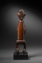 Small standing figure, D. R. Congo, Azande, Size: H: 18,5 cm (H: 7.3 inch), ID: 3053470 - 2/4
