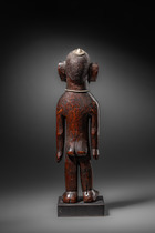 Stehende männliche Figur, Ende 19. / Anfang 20. Jh., Kenia, Kamba, Größe: H: 27 cm (H: 10.6 inch), ID: 3053461 - 4/5