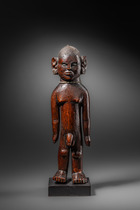 Stehende männliche Figur, Ende 19. / Anfang 20. Jh., Kenia, Kamba, Größe: H: 27 cm (H: 10.6 inch), ID: 3053461 - 5/5