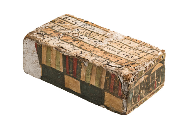 Sarkophagfragment, Spätzeit, 26. Dynastie (Saitenzeit), ca . 664 - 525 v. Chr., Ägypten, Größe: B: 32 cm (B: 12.6 inch), ID: 3053739