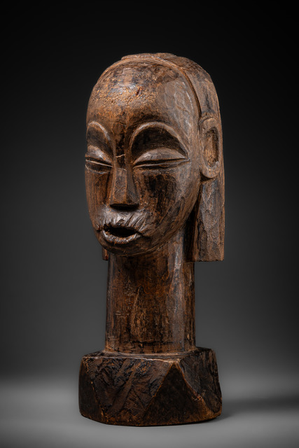 Anthropomorphic head, Gabon, Fang, Size: H: 23,5 cm (H: 9.3 inch), ID: 3053554