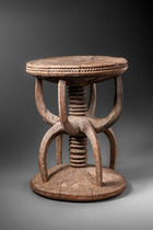 Würdehocker der "ozo"- Gesellschaft, Nigeria, Igbo, Awka-Region, Größe: H: 29,5 cm D: 23 cm (H: 11.6 inch D: 9.1 inch), ID: 3053660 - 3/7