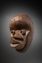 Anthropomorphic mask "zakpai", Côte d'Ivoire, Dan, Size: H: 24,5 cm (H: 9.6 inch), ID: 3053634 - 2/4