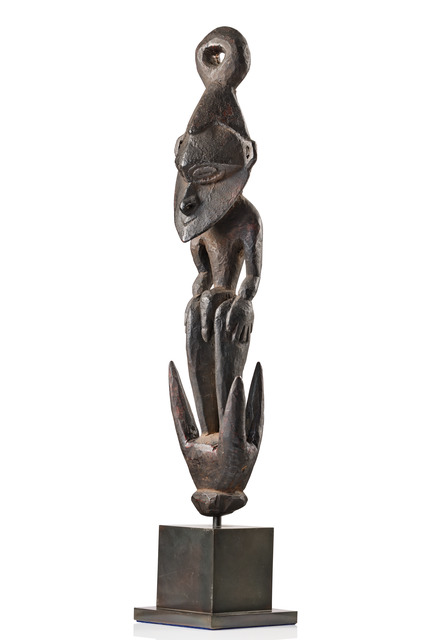 Figürlicher Aufhängehaken "samban", Papua-Neuguinea - Unterer Sepik, Größe: H: 54 cm (H: 21.3 inch), ID: 3053727
