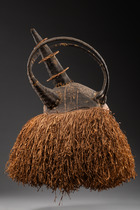 Masque d’initiation "ndeemba" de la société "n-khanda", R. D. Congo, Yaka, Taille: H: 50 cm  (without cuff) (H: 19.7 inch  (without cuff)), ID: 3053690 - 3/5