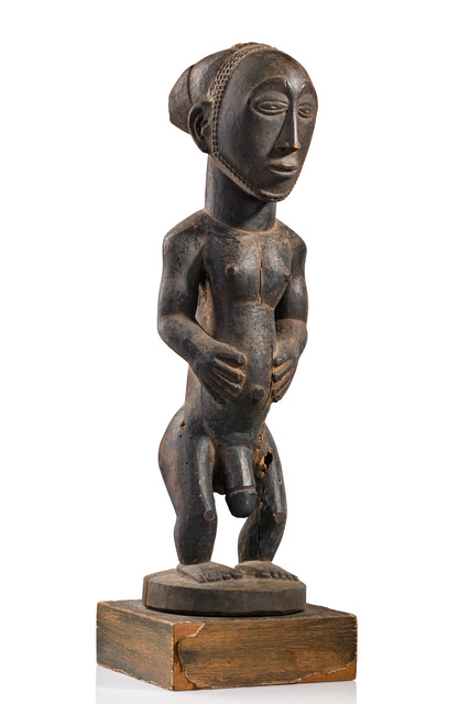 Stehende männliche Ahnenfigur "singiti", D. R. Kongo, Hemba, Größe: H: 50,5 cm (H: 19.9 inch), ID: 3053710