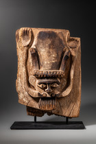 Wall panel with anthropomorphic depiction, 19th century, Indonesia - Central Nias, Size: H: 39 cm (H: 15.4 inch), ID: 3053724 - 5/5