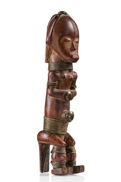 Petite figure gardienne assise "eyema byeri", Gabon, Fang, Taille: H: 14 cm (H: 5.5 inch), ID: 3053687