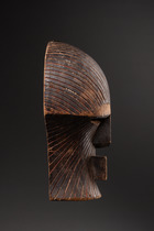 Maske "kifwebe", weiblicher Typus "kikashi", D. R. Kongo, Songe, Größe: H: 29 cm (H: 11.4 inch), ID: 3053706 - 3/5