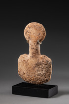 Idole de type "Kusura", Bronze ancien II, vers 3500–3000 av. J.-C., Anatolie (Turquie d’Asie Mineure), Taille: H: 7 cm (H: 2.8 inch), ID: 3053751 - 2/4