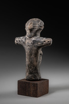 Vinca idol, 5th millennium BC, Danube region, Balkans, Size: H: 13 cm (H: 5.1 inch), ID: 3053752 - 2/5